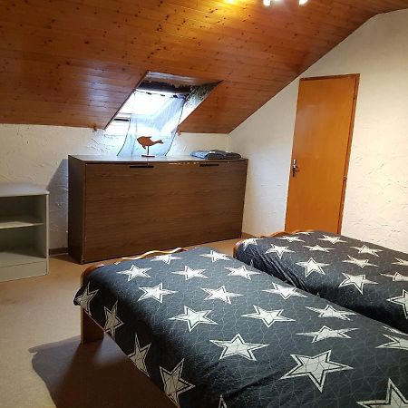 Hotel De La Gare, Vendlincourt Екстериор снимка